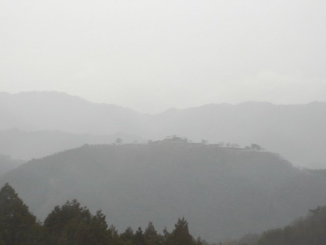 竹田城跡ライブカメラ